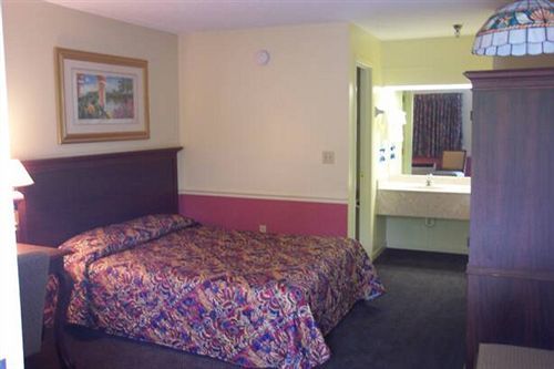 אפופקה Crosby'S Motor Inn מראה חיצוני תמונה