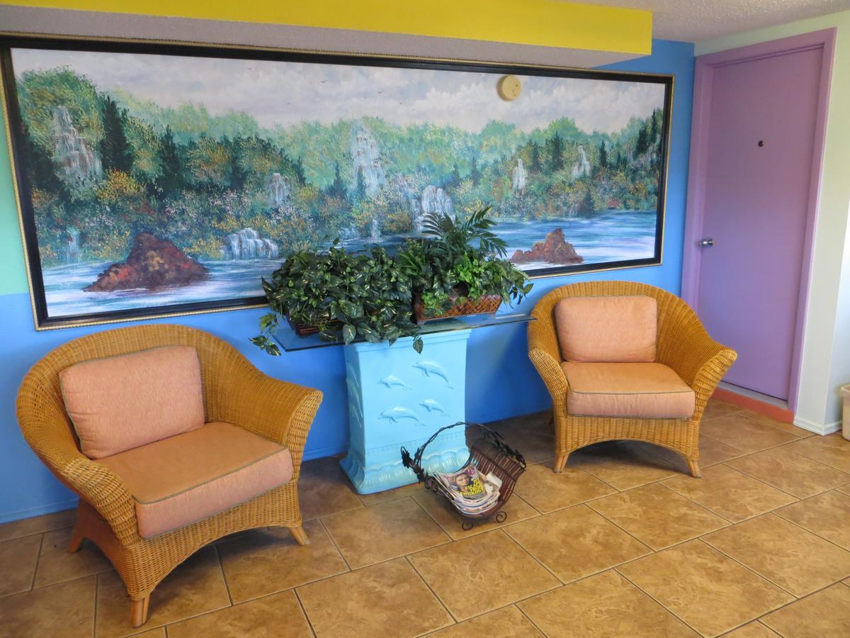 אפופקה Crosby'S Motor Inn מראה חיצוני תמונה